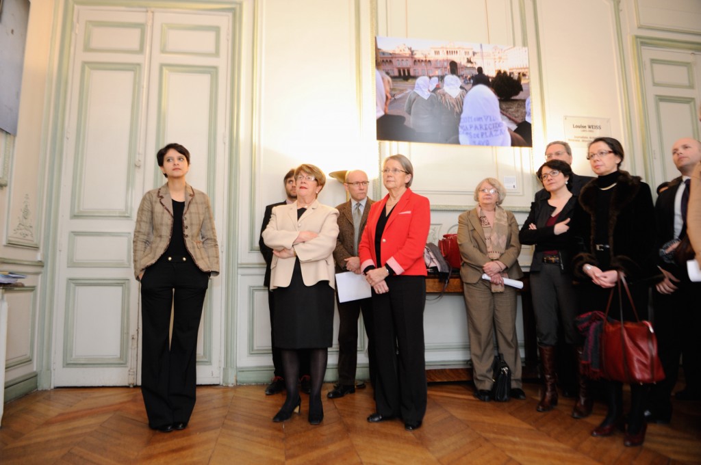 Remise du rapport Grésy au ministère des Droits des femmes - Photo © Razak