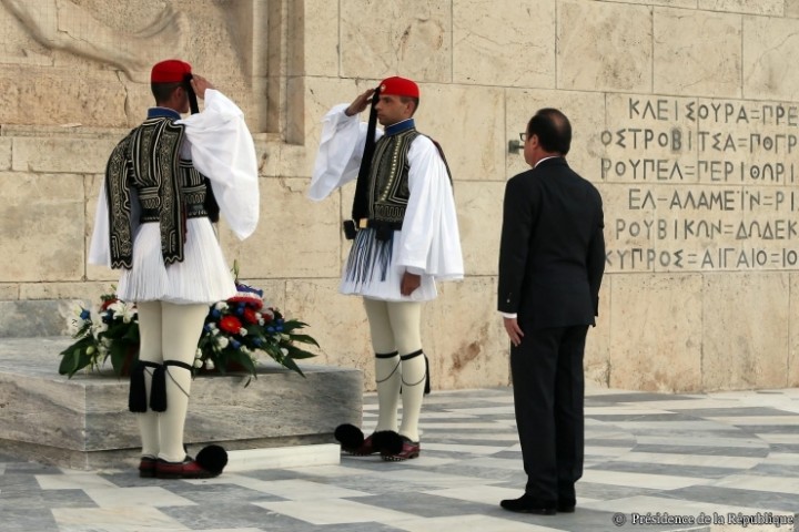 Grèce-PR-Soldat-Inconnu