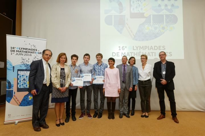 Participation de la ministre Najat VALLAUD-BELKACEM, aux Olympiades de mathématiques , au Ministère de l’Enseignement supérieur - Descartes, le mercredi 1er juin 2016 - © Philippe DEVERNAY