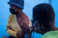 Najat Vallaud-Belkacem : « La lutte contre la pandémie est loin d’être finie » – Tribune dans L’Obs